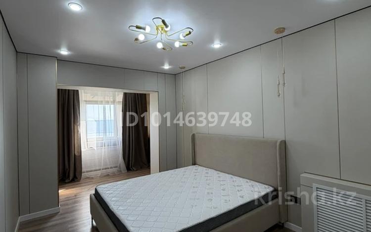 2-комнатная квартира · 57 м² · 3/5 этаж, 14-й мкр 12 за 280 000 ₸ в Актау — фото 2