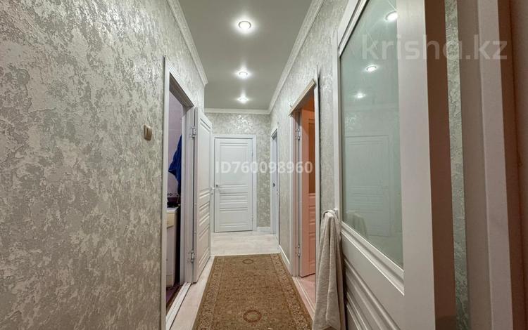 2-комнатная квартира · 65 м² · 8/9 этаж, 29-й мкр 27 — Залог жок басы ашык. жаңа ремонтымен. келісім бар за 15 млн ₸ в Актау — фото 2