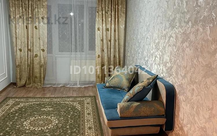 2-бөлмелі пәтер · 47 м² · 3/5 қабат, мкр Самал 22, бағасы: 13.5 млн ₸ в Таразе — фото 2