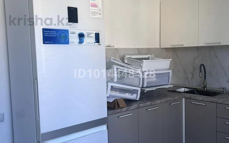 2-бөлмелі пәтер · 60.8 м² · 4/18 қабат, Кенесары 9 — Кенесары-Сарыарка, бағасы: 40 млн ₸ в Астане, Сарыарка р-н — фото 2