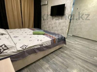 1-комнатная квартира · 36 м² · 2/5 этаж, Сулейменова 46 — Вокзал, Вечный огонь, Бегим ана, Зубенко,Жайна, Универсам, Управление за 9 000 ₸ в 