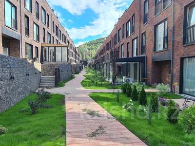 4-бөлмелі пәтер · 126.8 м² · 2/3 қабат, Аль- Фараби 116/31-56, бағасы: 160 млн ₸ в Алматы, Медеуский р-н