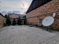 Часть дома · 8 комнат · 303.4 м² · 10 сот., Абая за 62 млн 〒 в Экибастузе