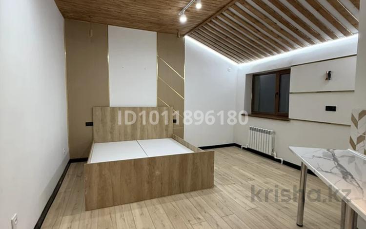 1-бөлмелі пәтер · 25 м² · 3/3 қабат, Проспект Санкибай батыра, 253/2, бағасы: 11 млн ₸ в Актобе — фото 2