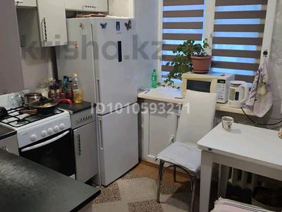 3-бөлмелі пәтер · 55 м² · 1/5 қабат, Мухаммед Рахимова 50 — третья городская больница, бағасы: 17 млн ₸ в Петропавловске