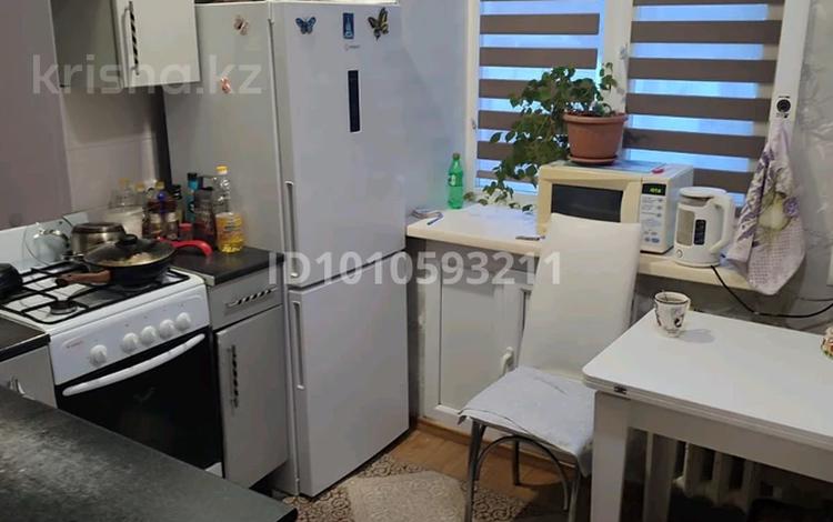 3-бөлмелі пәтер · 55 м² · 1/5 қабат, Мухаммед Рахимова 50 — третья городская больница, бағасы: 17 млн ₸ в Петропавловске — фото 2