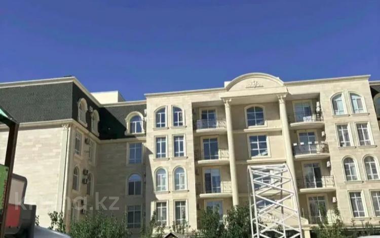 3-бөлмелі пәтер · 161.4 м² · 4/4 қабат, 2 84, бағасы: 45 млн ₸ в Атырау — фото 2