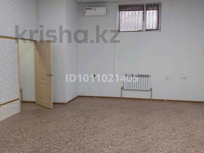 Свободное назначение, офисы, магазины и бутики, склады, общепит, салоны красоты, медцентры и аптеки, образование · 140 м² за 15 млн ₸ в Актау, 31Б мкр