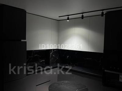 1-бөлмелі пәтер · 45 м² · 2/13 қабат, Толе би — Жарокова, бағасы: 300 000 〒 в Алматы, Алмалинский р-н