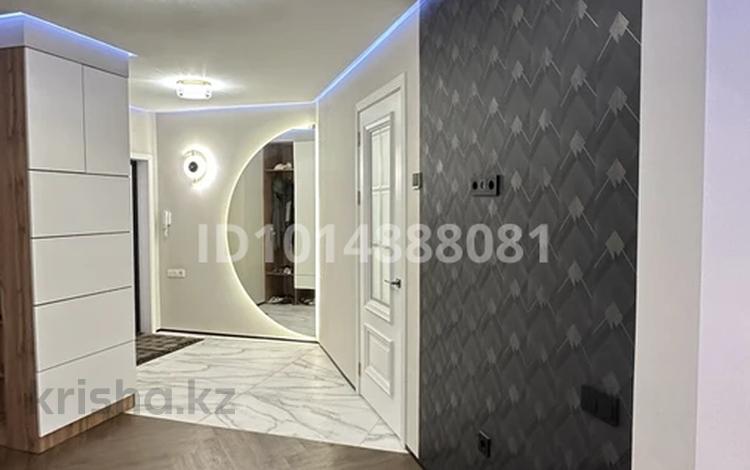 4-бөлмелі пәтер · 145 м² · 3/7 қабат, Гани Иляева 113/5, бағасы: 67 млн ₸ в Шымкенте, Енбекшинский р-н — фото 2