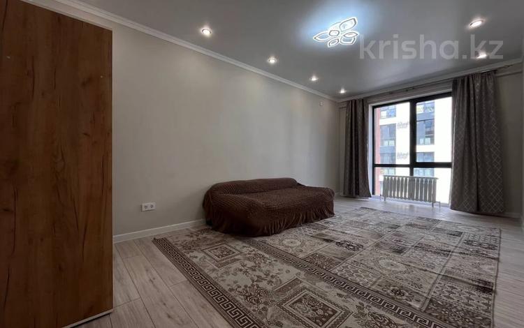 1-бөлмелі пәтер, 50.5 м², 3/5 қабат, мкр Кайрат, Тараз 1/1, бағасы: 25 млн 〒 в Алматы, Турксибский р-н — фото 2