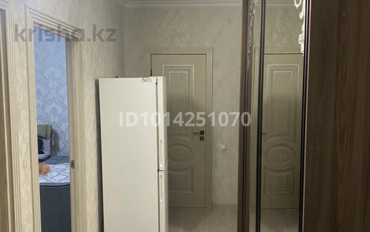 2-комнатная квартира · 65 м² · 3/6 этаж, мкр Кокжиек 35 за 350 000 ₸ в Алматы, Жетысуский р-н — фото 2