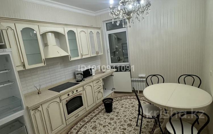 3-бөлмелі пәтер · 70 м² · 6 қабат, Мәңгілік Ел — Улы Дала, бағасы: 300 000 ₸ в Астане, Есильский р-н — фото 2