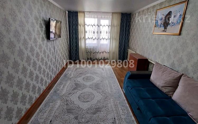 3-комнатная квартира · 74.4 м² · 2/2 этаж, Омарова 17 за 8.7 млн 〒 в Лисаковске — фото 3