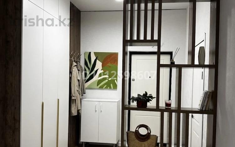 2-комнатная квартира · 46 м² · 10/12 этаж, Туран 59 — Улы Дала за 300 000 ₸ в Астане, Нура р-н — фото 2