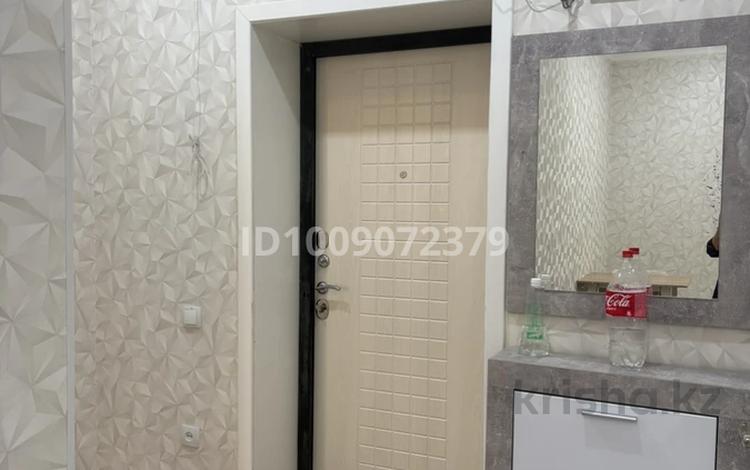 1-бөлмелі пәтер · 49 м² · 4/7 қабат, 16-ш/а. 77, бағасы: 180 000 ₸ в Актау, 16-й мкр  — фото 2