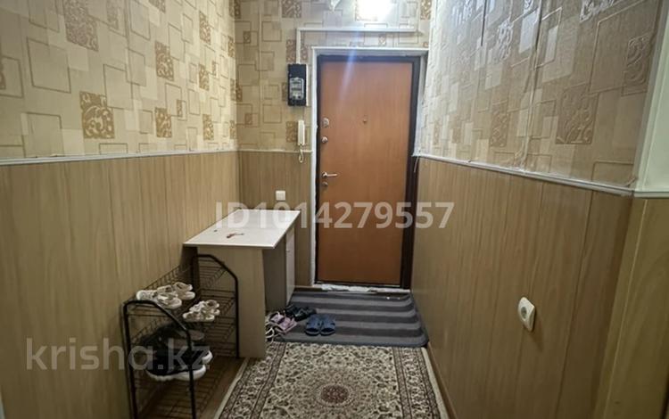 2-комнатная квартира · 59 м² · 8/9 этаж, мкр Тастак-3 19 — Розыбакиева 19 за 250 000 ₸ в Алматы, Алмалинский р-н — фото 2