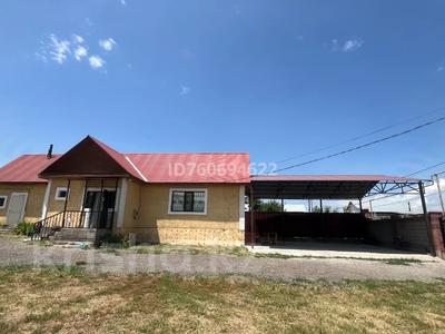 Жеке үй · 2 бөлме · 67 м² · 8 жүзд., Шыгыс 39 — Бакада, бағасы: 35 млн ₸ в Кызыл ту-4