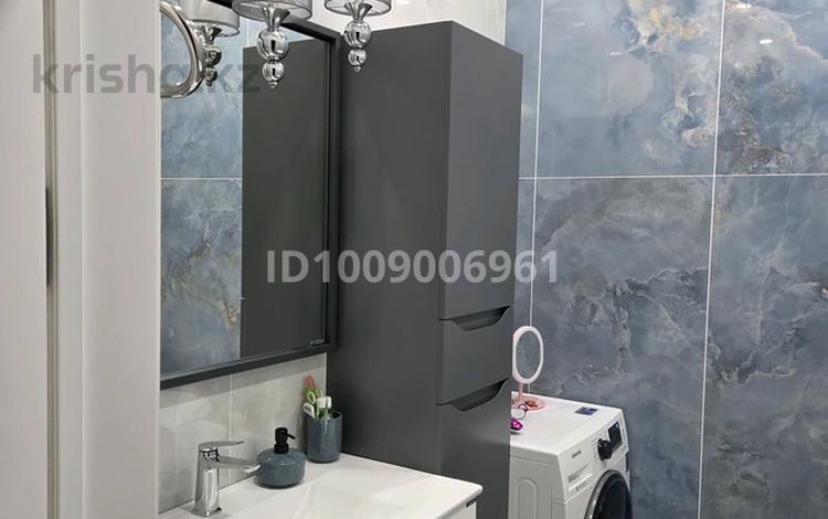 2-комнатная квартира · 98.8 м² · 5/5 этаж, мкр. Алтын орда за 38 млн ₸ в Актобе — фото 2