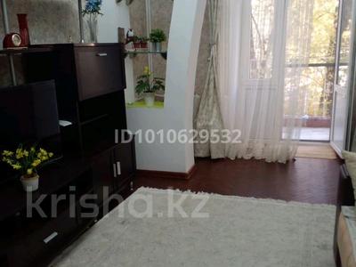 2-комнатная квартира · 63 м² · 2 этаж, мкр Центральный, Азаттык 15 — Центральный мост за 35 млн 〒 в Атырау