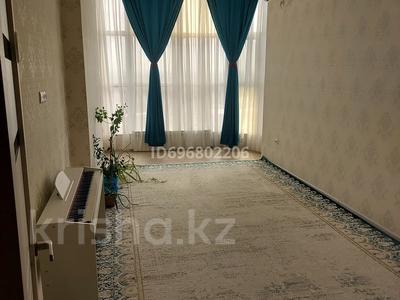 2-комнатная квартира · 70 м² · 17/18 этаж, 16-й мкр 64 за 22.5 млн 〒 в Актау
