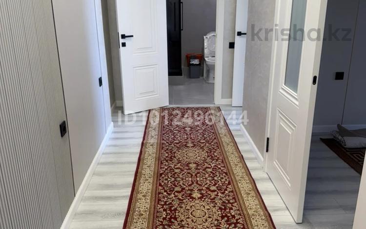 2-комнатная квартира · 70 м² · 3/10 этаж, мкр Шугыла 6/40 за 43 млн ₸ в Алматы, Наурызбайский р-н — фото 2