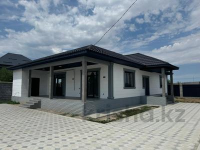 Отдельный дом · 5 комнат · 180 м² · 7.5 сот., Базарбаева 4 за 65 млн 〒 в Талдыкоргане, военный городок Улан