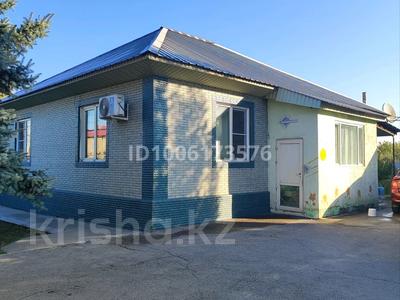 Отдельный дом · 4 комнаты · 100 м² · 12 сот., Абылай хана 17 — Абылай хана - Кичикова за 85 млн 〒 в 