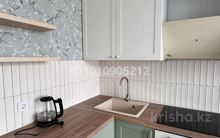 1-комнатная квартира · 40 м² · 2/6 этаж, 38 улица 22-27 за 27.5 млн ₸ в Астане, Есильский р-н — фото 2