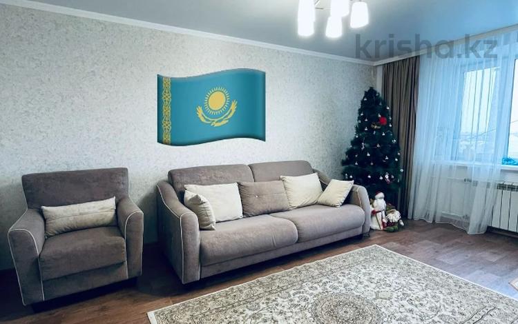 4-комнатная квартира, 77 м², 9/10 этаж, Торайгырова 6 за 34.5 млн 〒 в Павлодаре — фото 3
