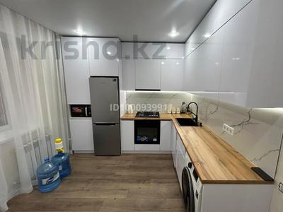 Пәтерлер в Костанайской обл.: 2-бөлмелі пәтер · 60 м² · 8/9 қабат, Микрорайон Северный, 70-й квартал 48, бағасы: 32 млн 〒 2-бөлмелі пәтер · 60 м² · 8/9 қабат, Микрорайон Северный, 70-й квартал 48, бағасы: 32 млн 〒 в Костанае