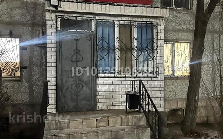 Свободное назначение, офисы, магазины и бутики, салоны красоты, образование, развлечения · 27 м² за 16 млн ₸ в Актобе, мкр 12 — фото 2