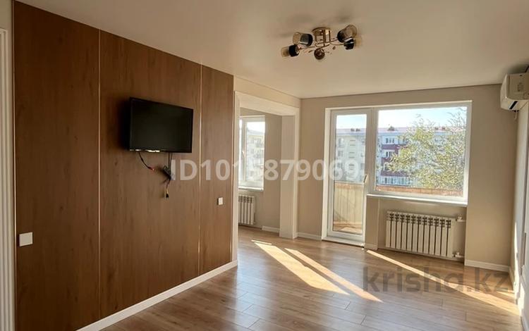 2-комнатная квартира · 48 м² · 4/5 этаж, 3 17 за 170 000 ₸ в Атырау, мкр Привокзальный-3 — фото 2