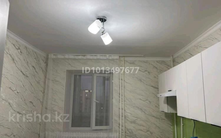 2-бөлмелі пәтер · 64 м² · 9/10 қабат, Старый город, Набережная 83, бағасы: 18.5 млн ₸ в Актобе — фото 2