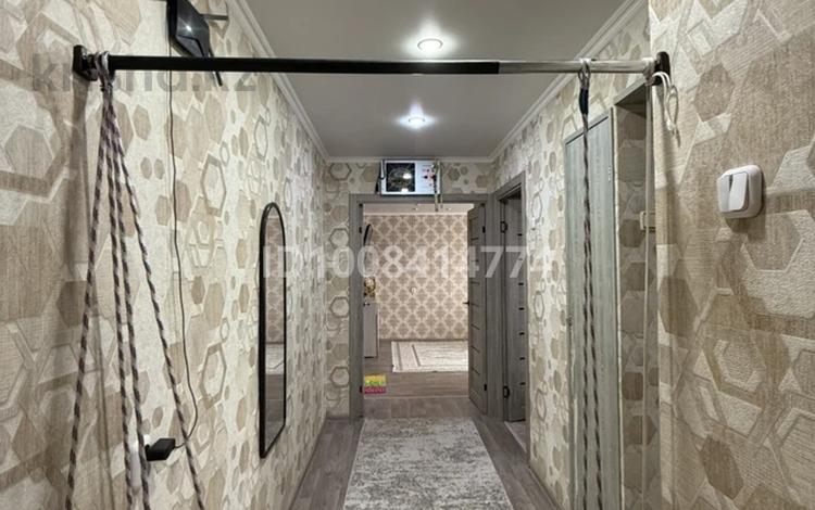 3-комнатная квартира · 61.5 м² · 7/9 этаж, Корчагина 136 — Качарская, 50 лет октября за 19.5 млн ₸ в Рудном — фото 2