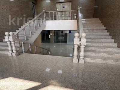 Свободное назначение, офисы, магазины и бутики, медцентры и аптеки, развлечения · 3903 м² за ~ 3 млрд ₸ в Астане, Сарыарка р-н