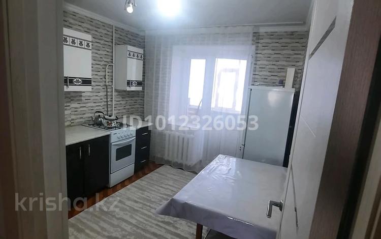 2-бөлмелі пәтер · 56 м² · 4/6 қабат, мкр 8, Бр Жубановых 298, бағасы: 150 000 ₸ в Актобе — фото 2