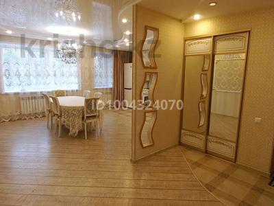 4-комнатная квартира · 80 м² · 2/5 этаж, Кирова 55 за 28 млн 〒 в Щучинске