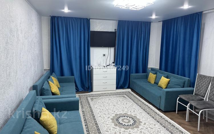 Дом · 3 комнаты · 80 м², Рымтай Избастина 77 за 6 000 ₸ в Баянауле — фото 2