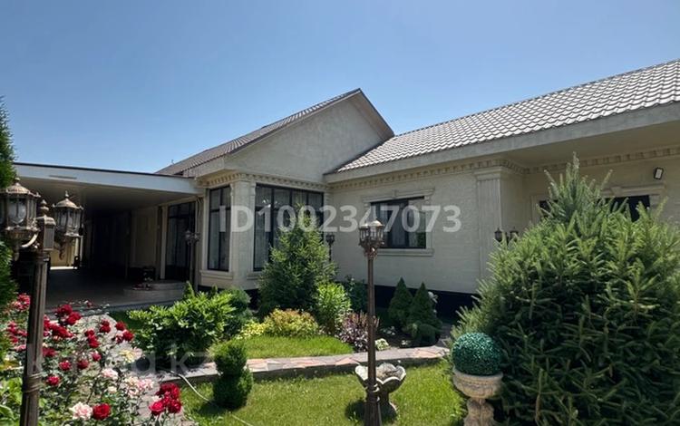 Часть дома · 4 комнаты · 220 м² · 9 сот., мкр Кемел (Первомайское) 38 — Сиреневая за 90 млн 〒 в Алматы, Жетысуский р-н — фото 2