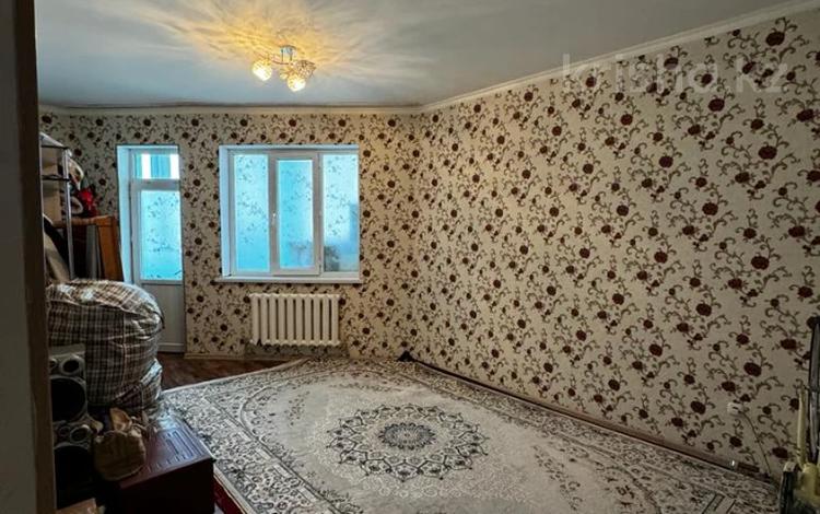 3-комнатная квартира, 75 м², 5/9 этаж, мкр Нурсат за 30 млн 〒 в Шымкенте, Каратауский р-н — фото 11