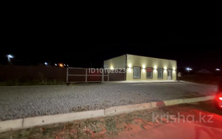 Магазины и бутики · 130 м² за 500 000 ₸ в Актобе, жилой массив Бауырластар — фото 17