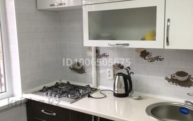 3-бөлмелі пәтер · 60 м² · 1/5 қабат, проспект Республики 15а — Айбергенова, бағасы: 22 млн ₸ в Шымкенте, Аль-Фарабийский р-н — фото 2