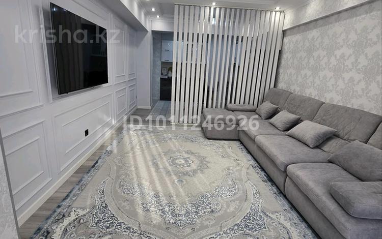3-бөлмелі пәтер · 89 м² · 6/9 қабат, мкр Думан-2, Мкрн Думан-2 57/1 — Между Халык Арена Гипермаркет Магнум вдоль ул Халиуллина, бағасы: 490 000 ₸ в Алматы, Медеуский р-н — фото 2