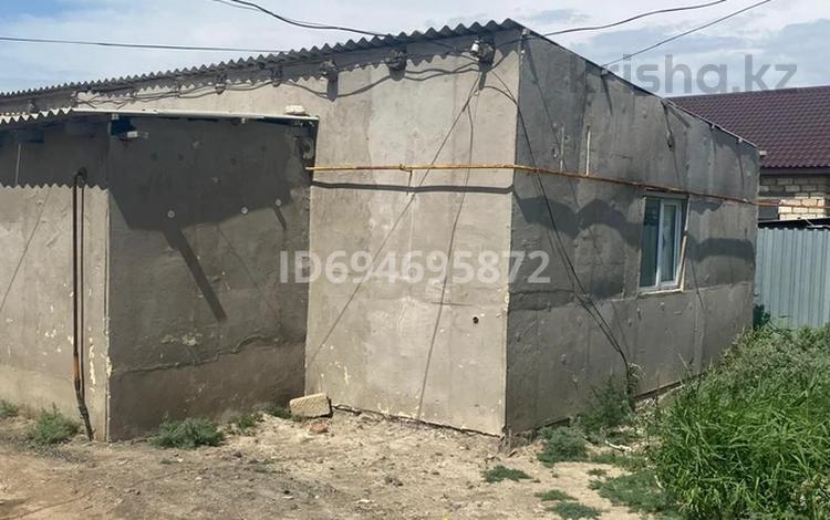 Жеке үй · 4 бөлме · 160 м² · 10 жүзд., Байтақ -ш/а., Проез 3 12 — Перетаска мост касында, бағасы: 18 млн ₸ в Атырау, мкр	Байтак — фото 2