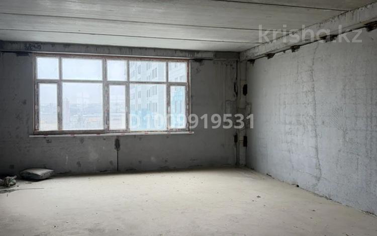 4-комнатная квартира · 155 м² · 3/10 этаж, Байдибек би 5 за 37 млн ₸ в Шымкенте — фото 2