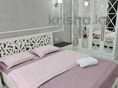 2-бөлмелі пәтер · 70 м² · 4/15 қабат, Наурызбай батыра 50 — Жибек Жолы, бағасы: 30 000 ₸ в Алматы, Алмалинский р-н