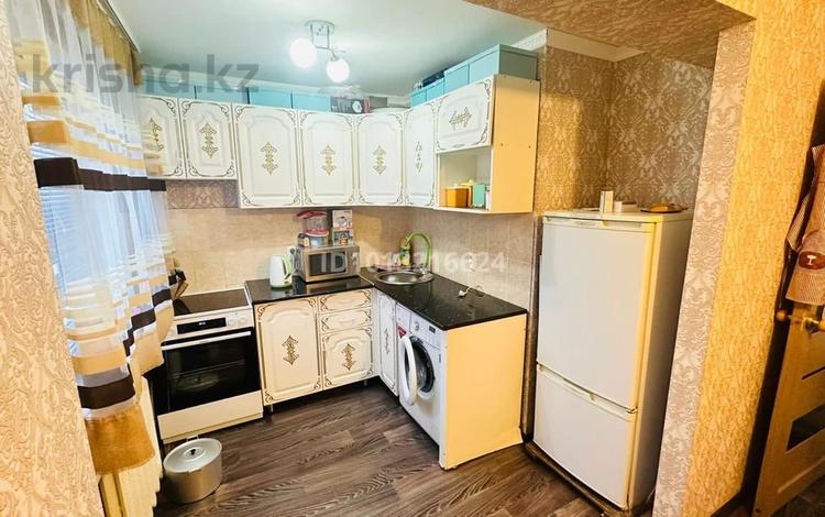 4-бөлмелі пәтер · 59 м² · 5/5 қабат, Сабитова 11, бағасы: 18 млн ₸ в Балхаше — фото 2