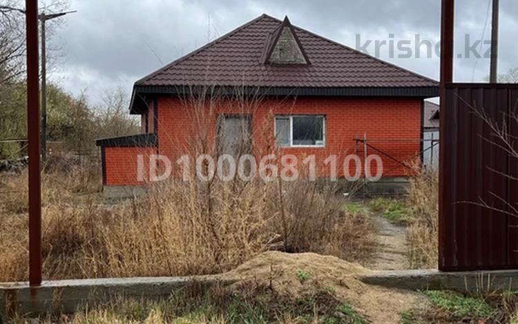 Отдельный дом · 2 комнаты · 60 м² · 10 сот., Береке 9а за 20 млн ₸ в Экибастузе — фото 2