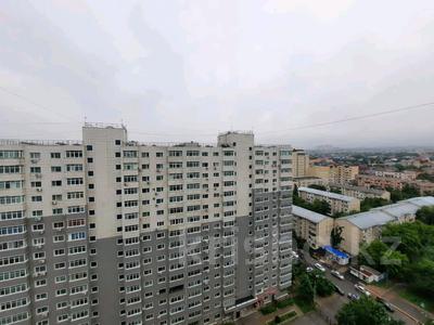 1-комнатная квартира, 45 м², 17/17 этаж, мкр Мамыр-1 — Шаляпина- Момышулы за 23.5 млн 〒 в Алматы, Ауэзовский р-н
